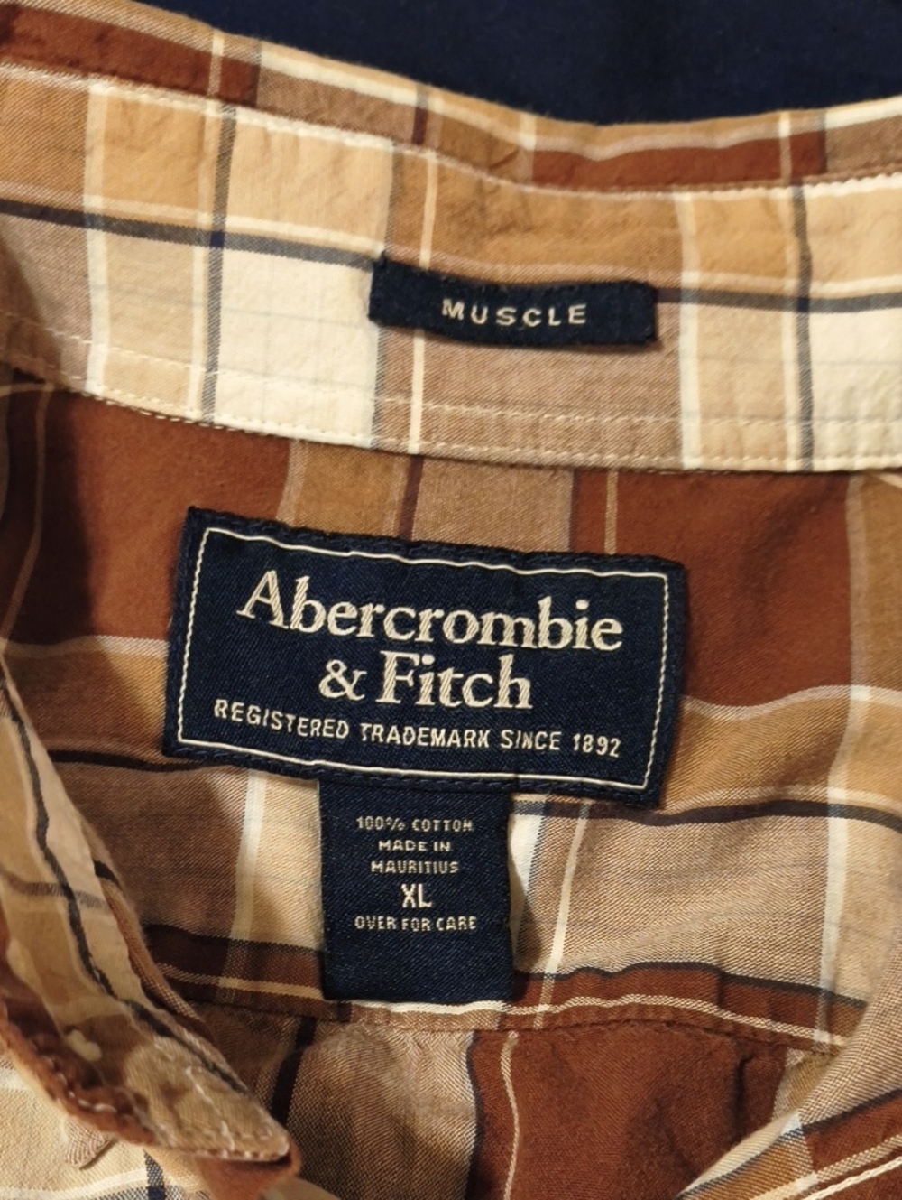 Abercrombie & Fitch Khaki and Brown Plaid Cotton Shirt XL Muscle Cut Lightweight